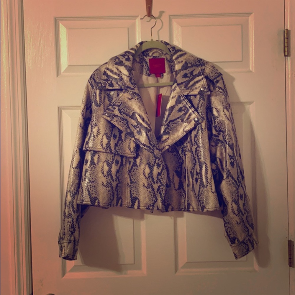 NWT snake skin biker jacket 🧥plus size xxl